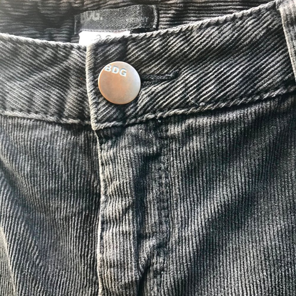 BDG BLACK CORDUROY SIZE 26 - Picture 5 of 6